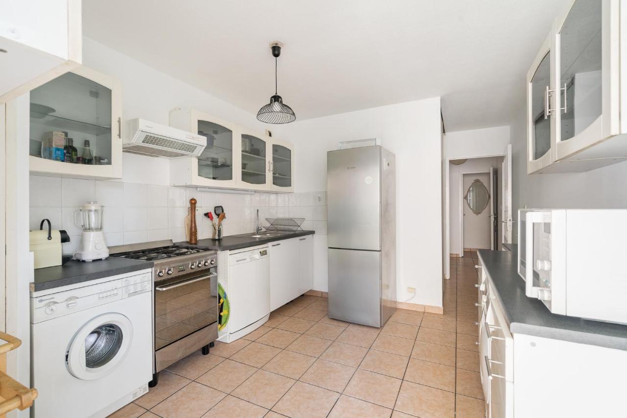 Nice Apartment With Parking Balcon Casa Lyon Villeurbanne Exteriör bild